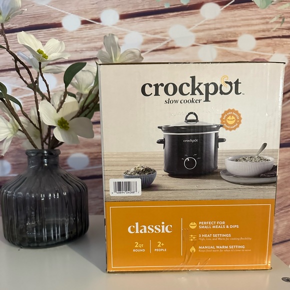 Crock-Pot Small 2 Quart Round Manual Slow Cooker, Black (SCR200-B) - Picture 6 of 10